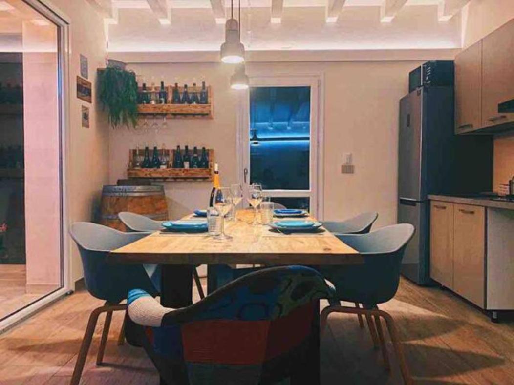 Apartment Charme And Relax With Garden And Swimming Pool Desenzano del Garda Exteriér fotografie